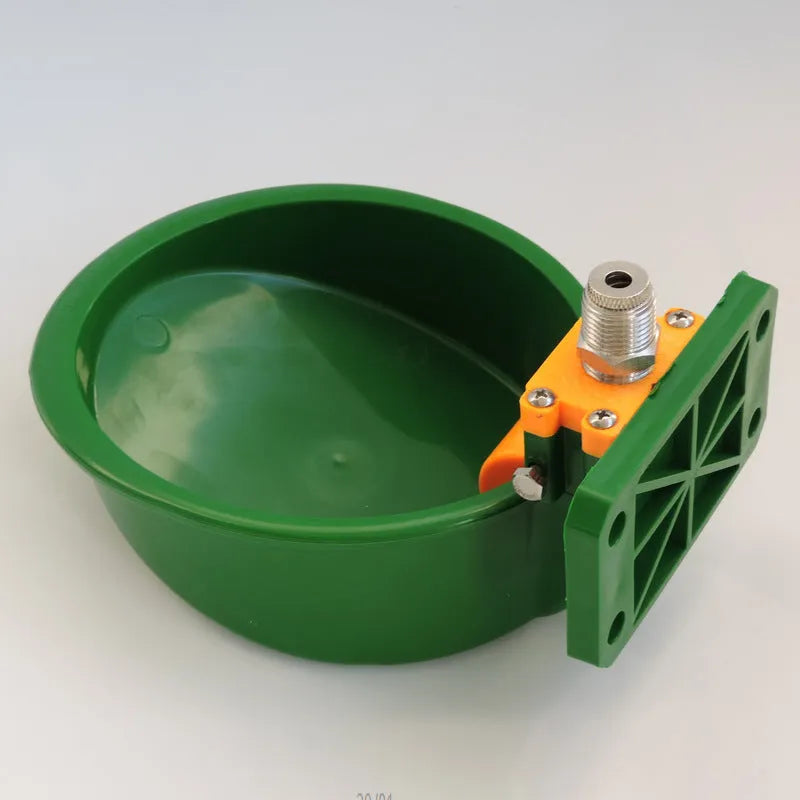 Green engineering plastic automatic drinking bowl for sheep and pigs with water nozzle