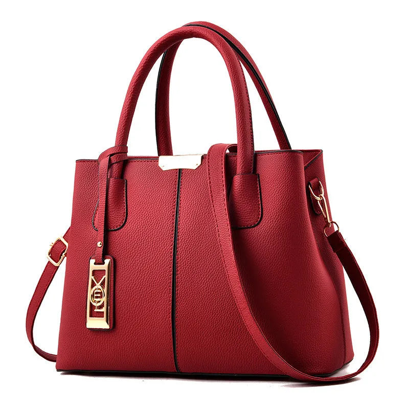 Soft PU large capacity shoulder bag in horizontal square shape with leather strap