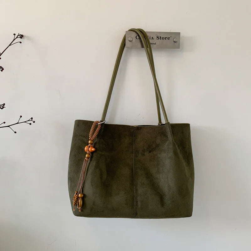 Large capacity suede tote bag with pendant, horizontal square shape, available in black, brown, coffee, and green