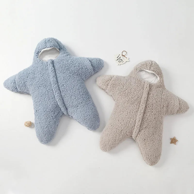 Baby starfish lamb velvet sleeping bag in pink with hood and zip, 76x78x39cm, for newborns 0-6 months