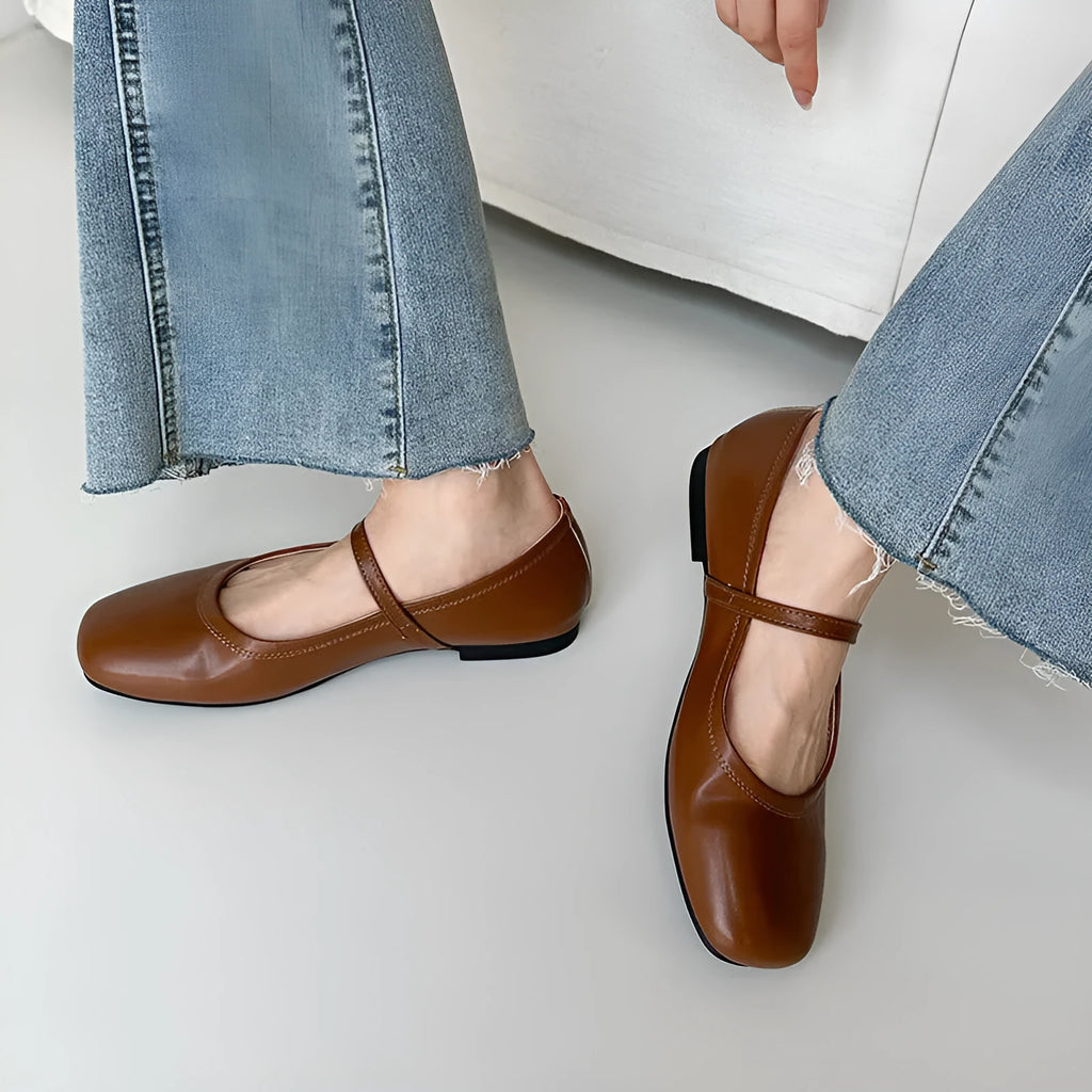 Women's Mary Jane flat pumps with sheepskin upper, low heel, round toe, in black, brown, white