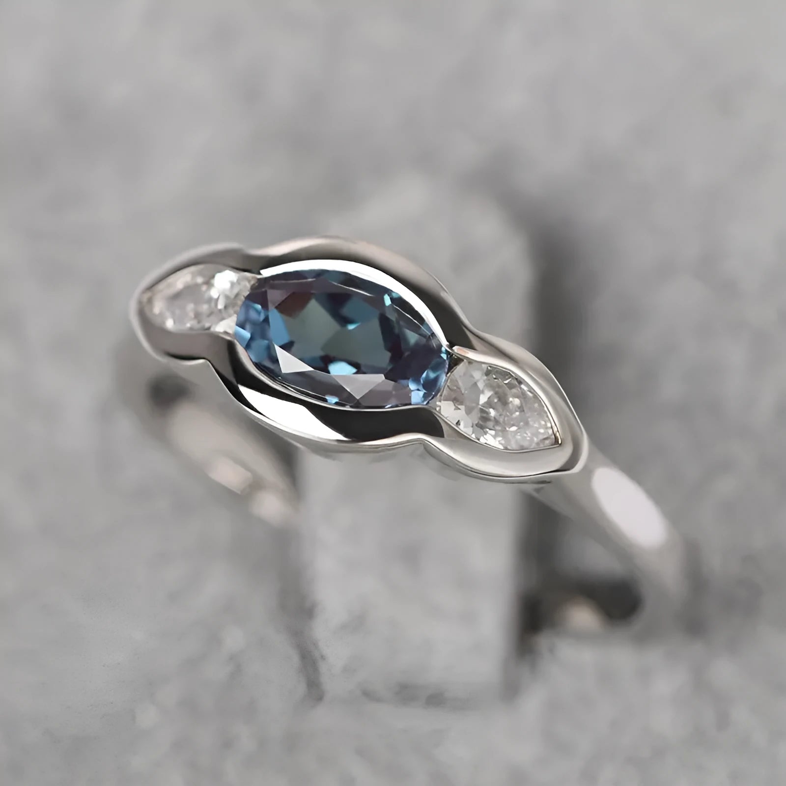 Women's geometric ellipse zircon ring with white gold plating on copper