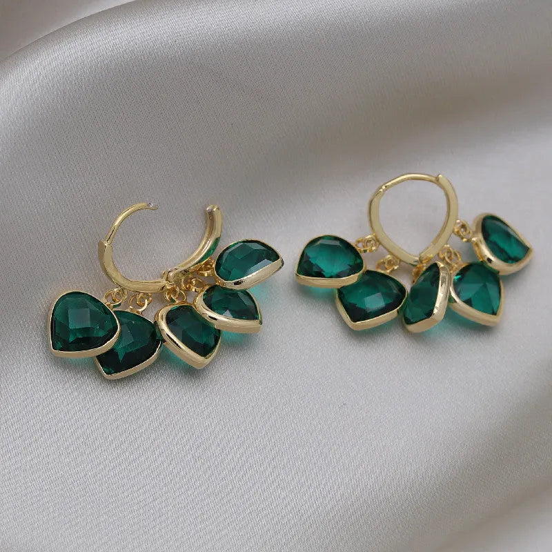 Green heart-shaped Korean style ear clip earrings with alloy gemstones and copper pendant