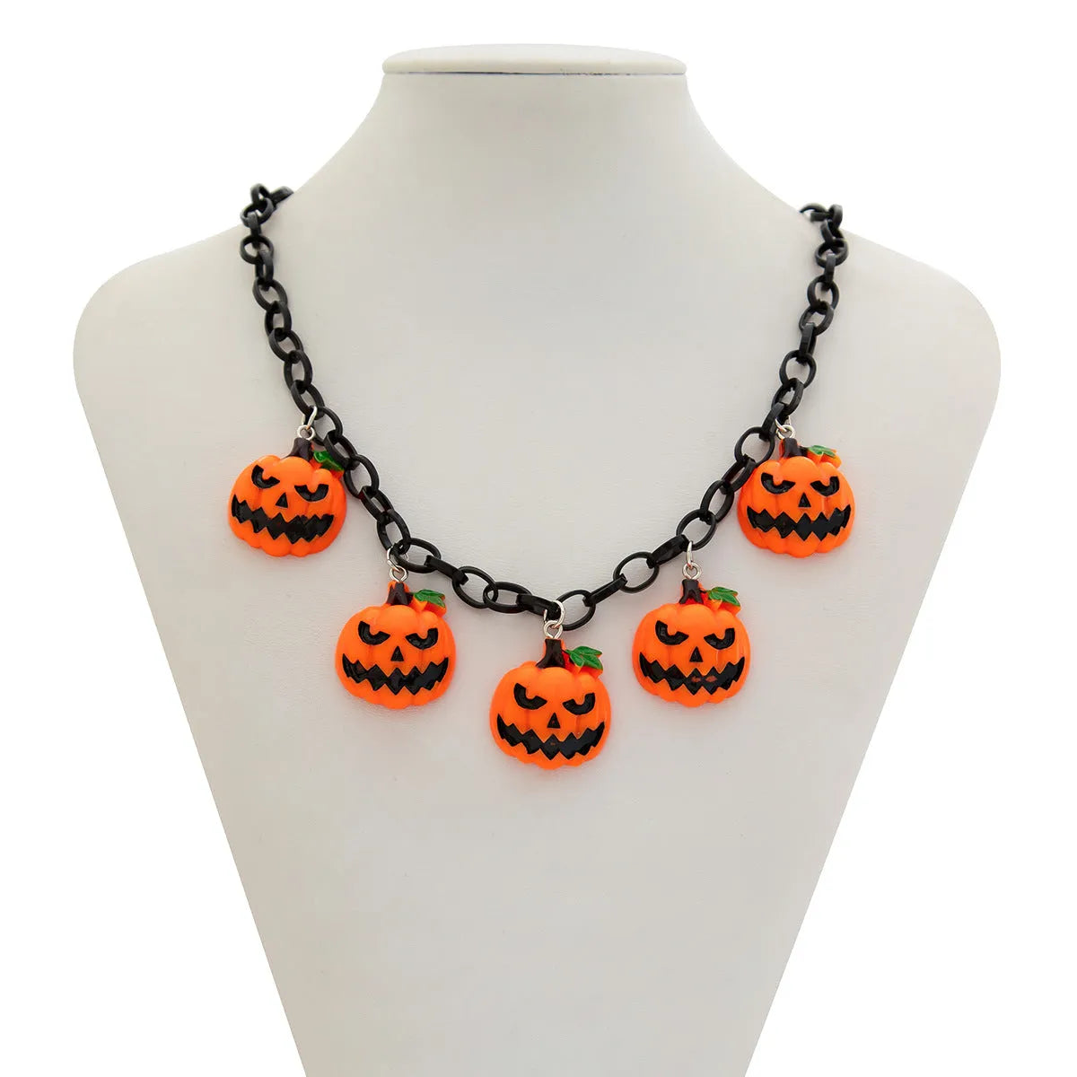 Halloween necklace with cartoon pumpkin acrylic pendant on plastic chain in mixed colour 06705