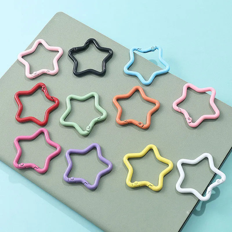 Zinc alloy five-pointed star keychain in macaron colour options for backpack decoration