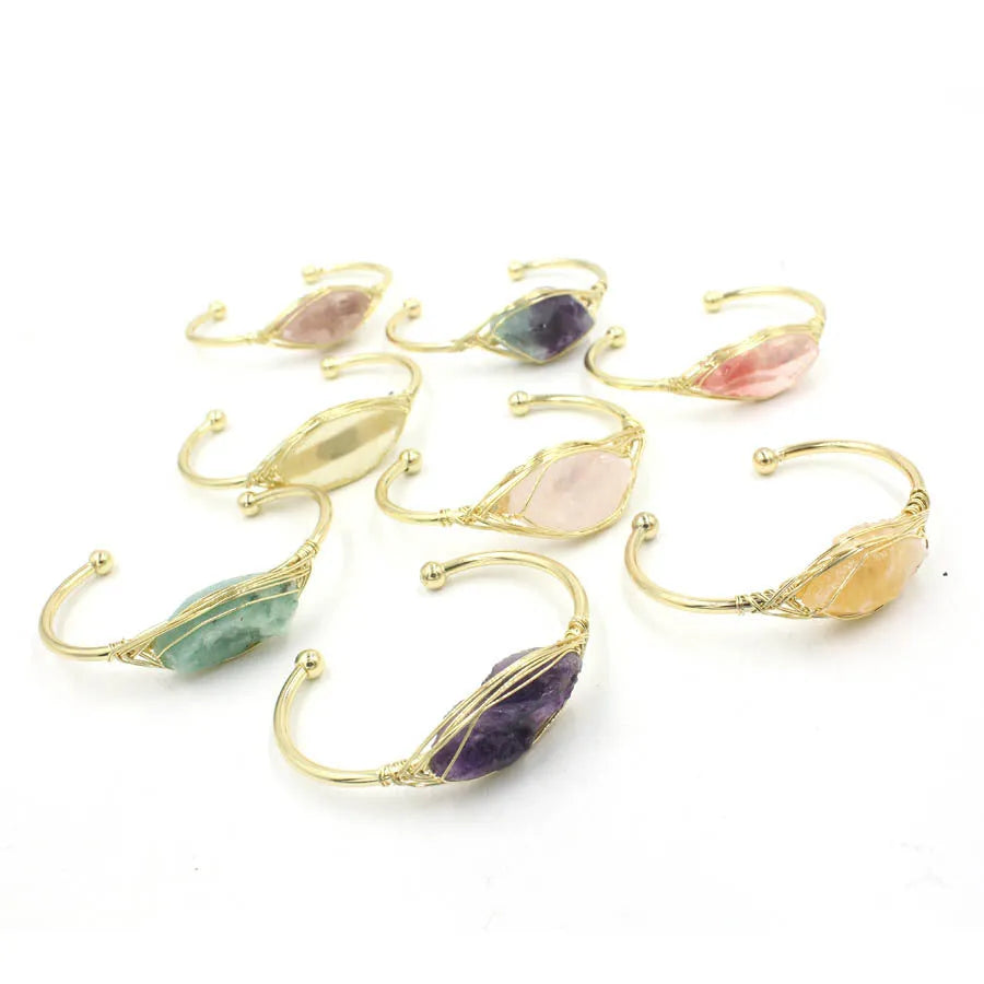 Natural raw gemstone crystal bracelet with 8mm stones in amorphous shape, unisex ethnic style