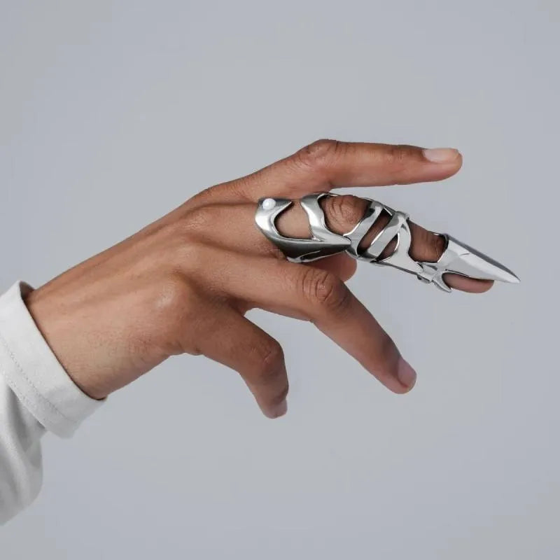 Silver punk armour style finger stall made from alloy metal