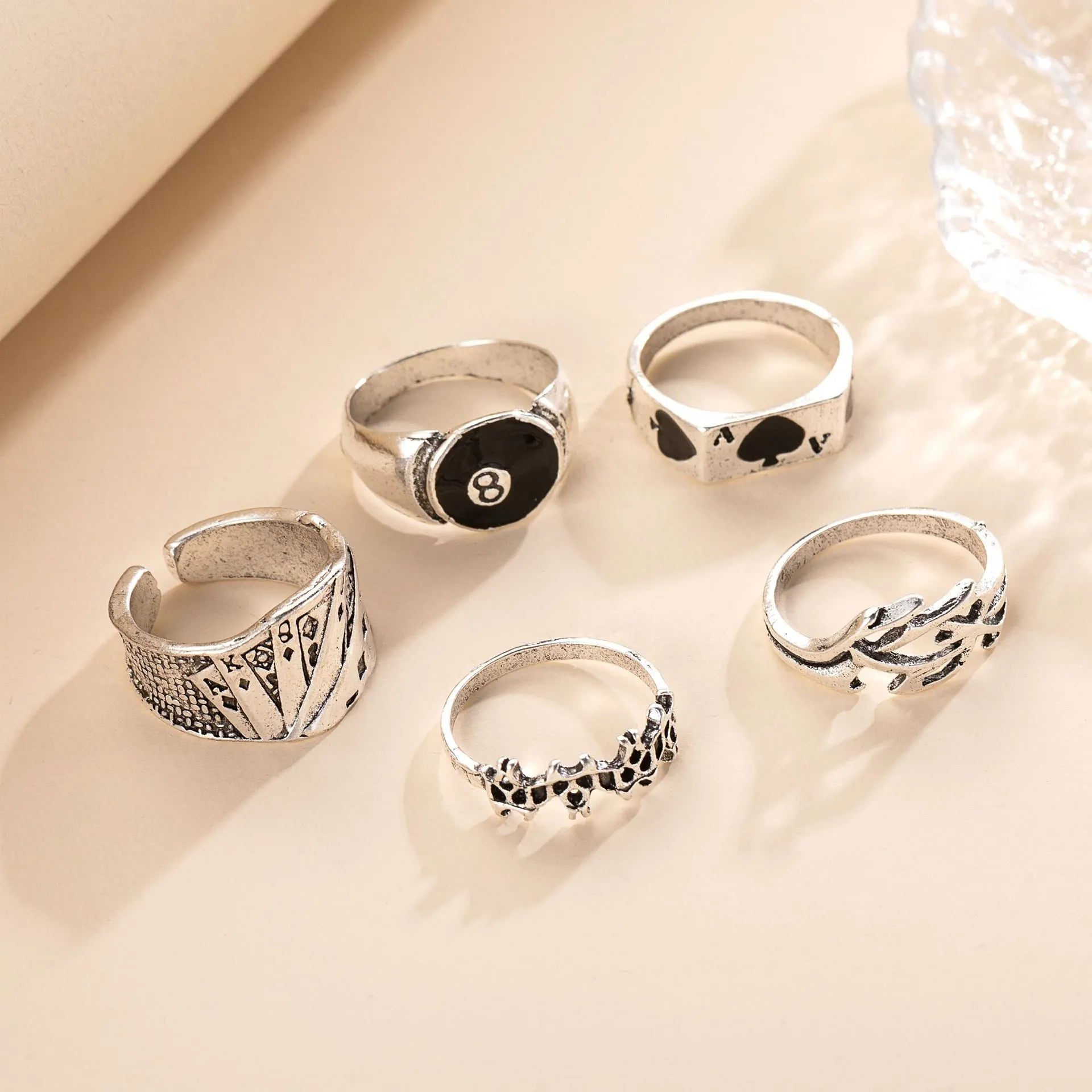 Black alloy poker ring featuring retro spade card design for female jewellery