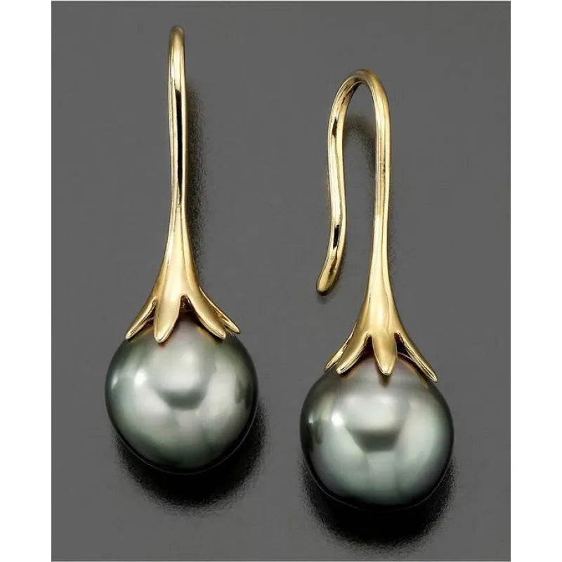 Gold electroplated retro women's earrings with alloy construction and OL style design