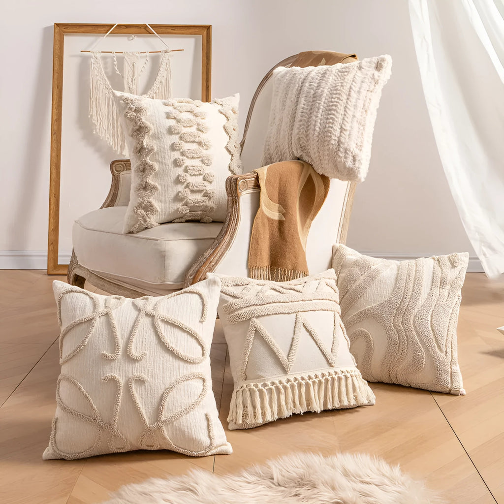 Pillow cover with tassel woven patterns in 45x45cm and 30x50cm sizes for sofa cushions