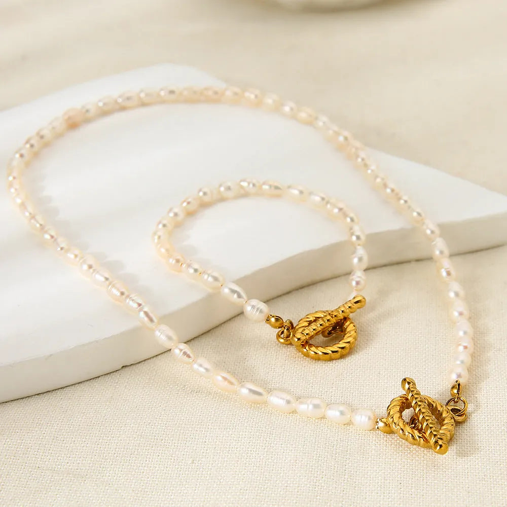 Freshwater pearl necklace and bracelet set in stainless steel with adjustable 41-50cm clavicle chain