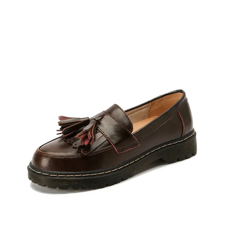Tassel retro chunky heel loafers in cowhide, round toe, low heel, side view