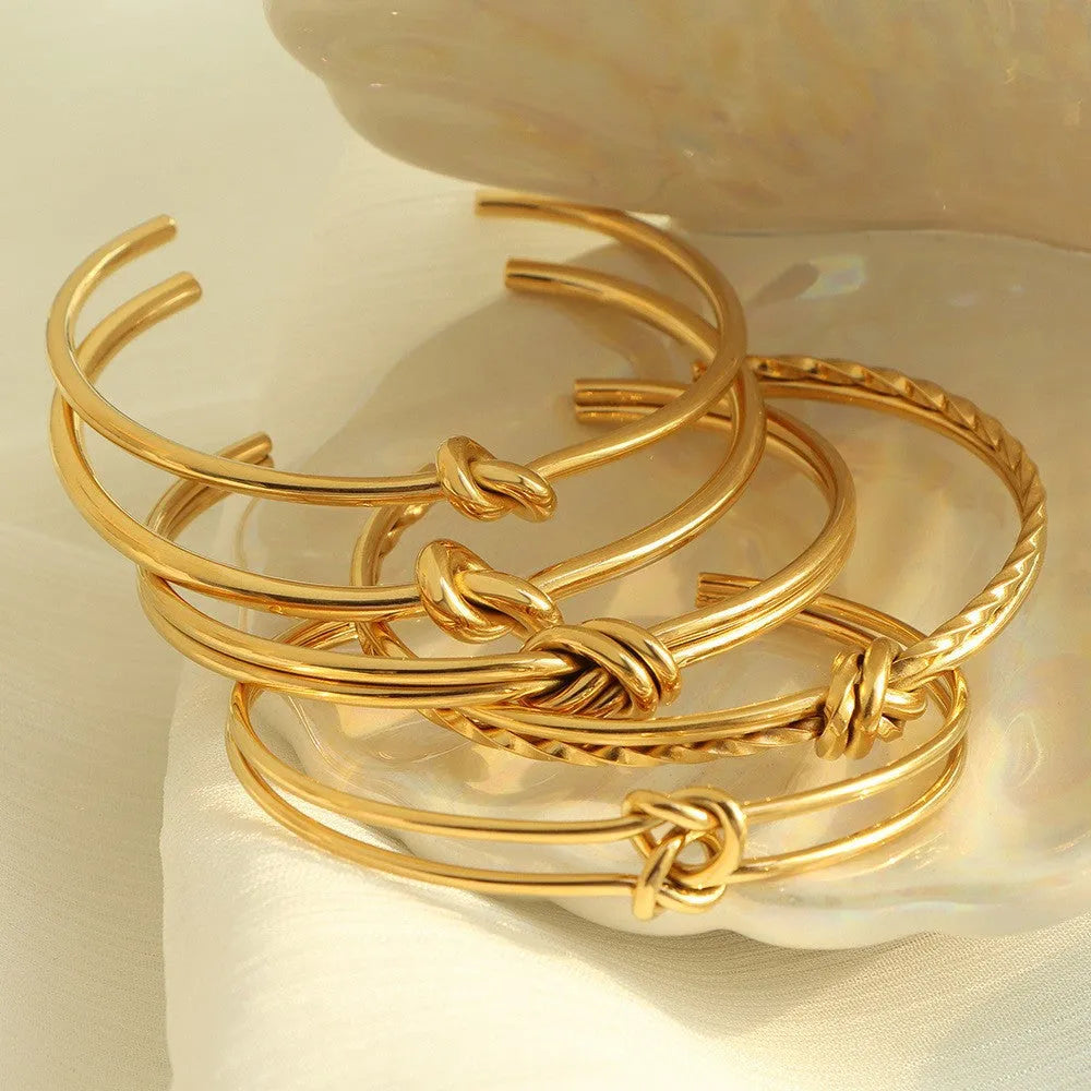 Adjustable C-shaped open double-layer bracelet with knotted design in gold or silver finish