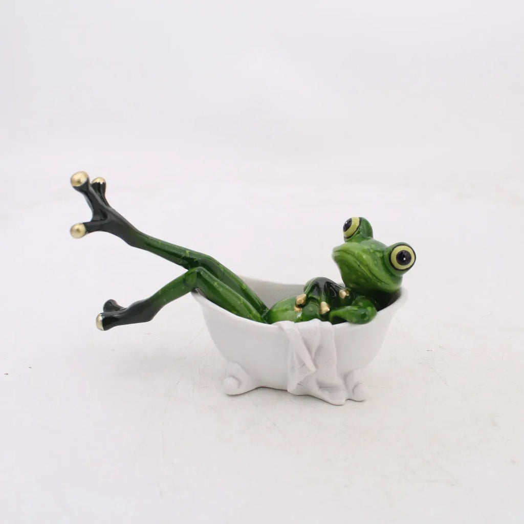 Green resin frog sculpture measuring 6cm high with rustic pastoral detailing for shelf or desk decoration