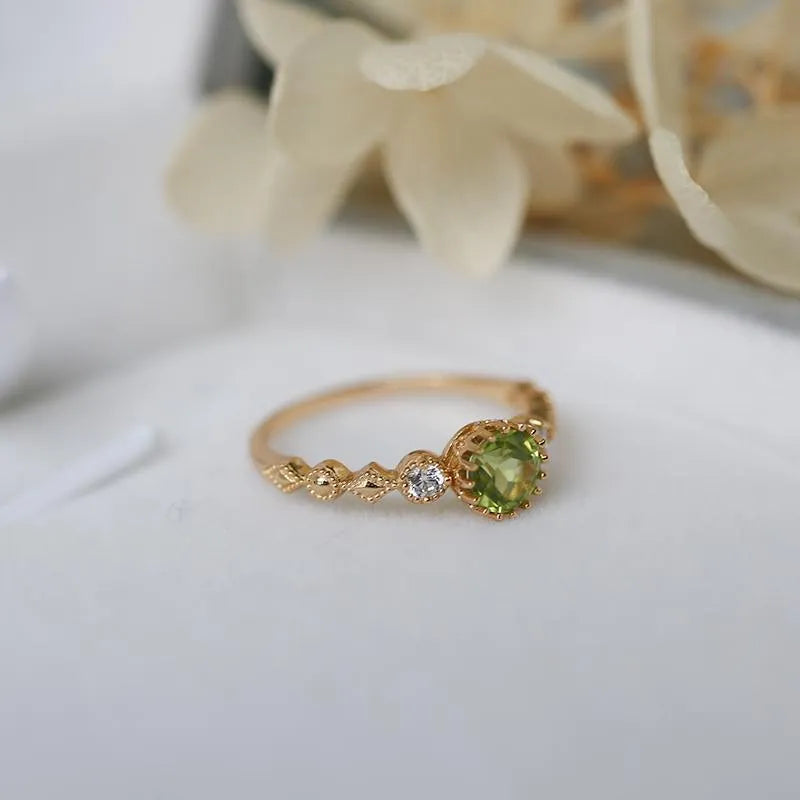 Copper geometric quadrilateral imitation peridot ring in Japanese retro artistic style