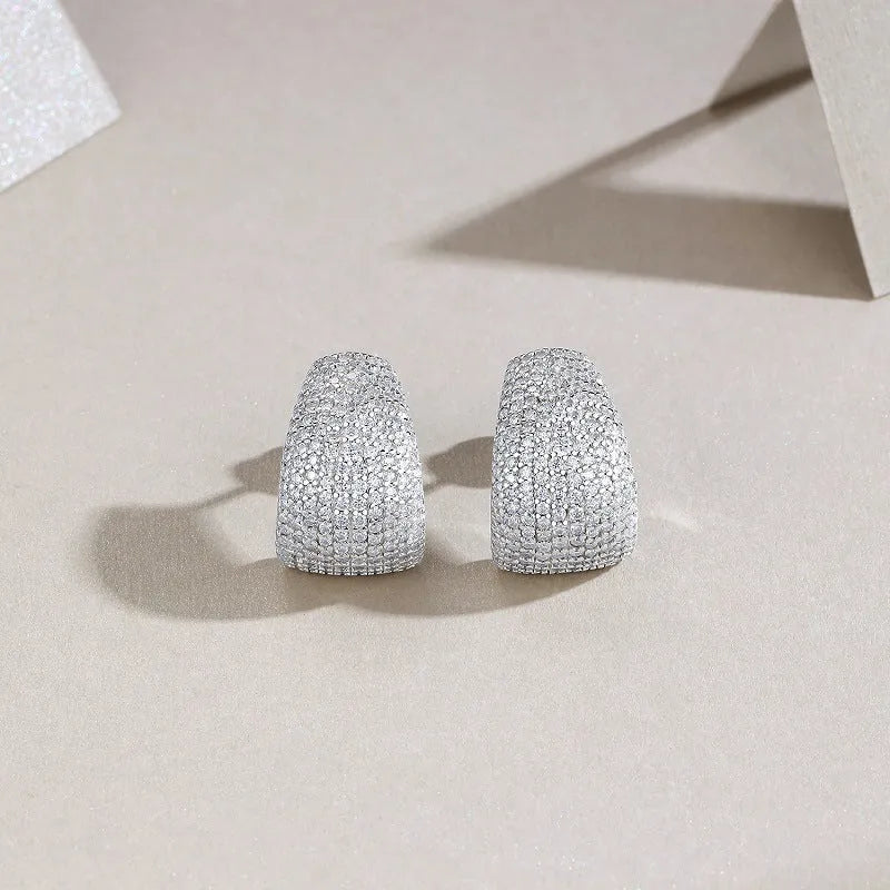 S925 sterling silver geometric ear studs with extremely white moissanite stones and alloy backs