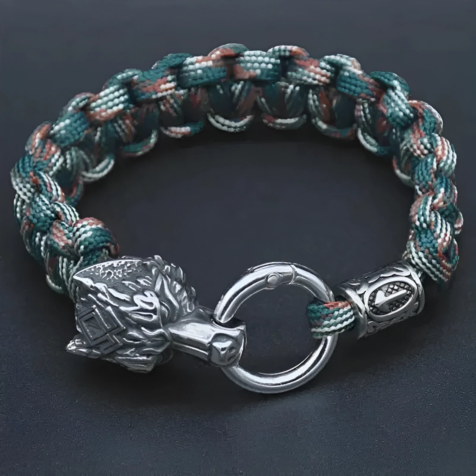 Handmade titanium steel wolf head bracelet in camouflage colour with polished retro finish