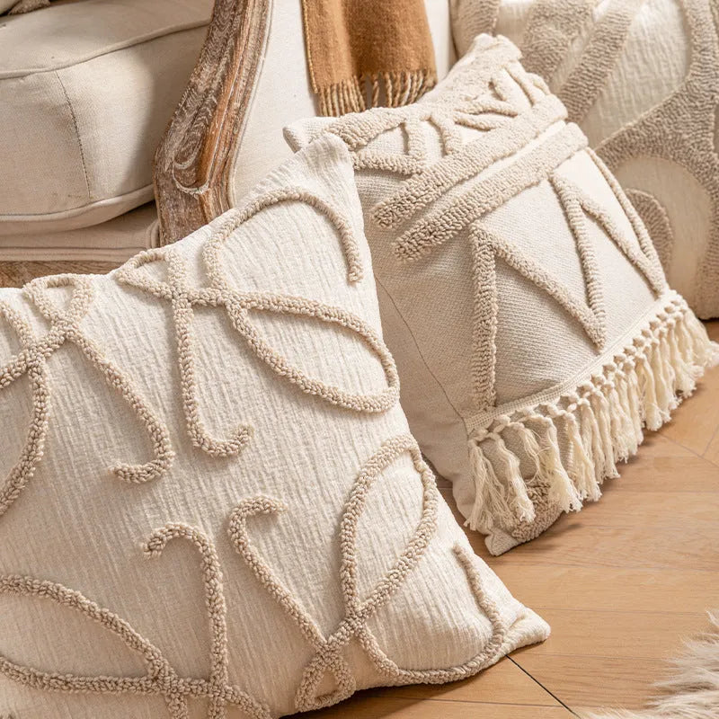 Pillow cover with tassel woven patterns in 45x45cm and 30x50cm sizes for sofa cushions