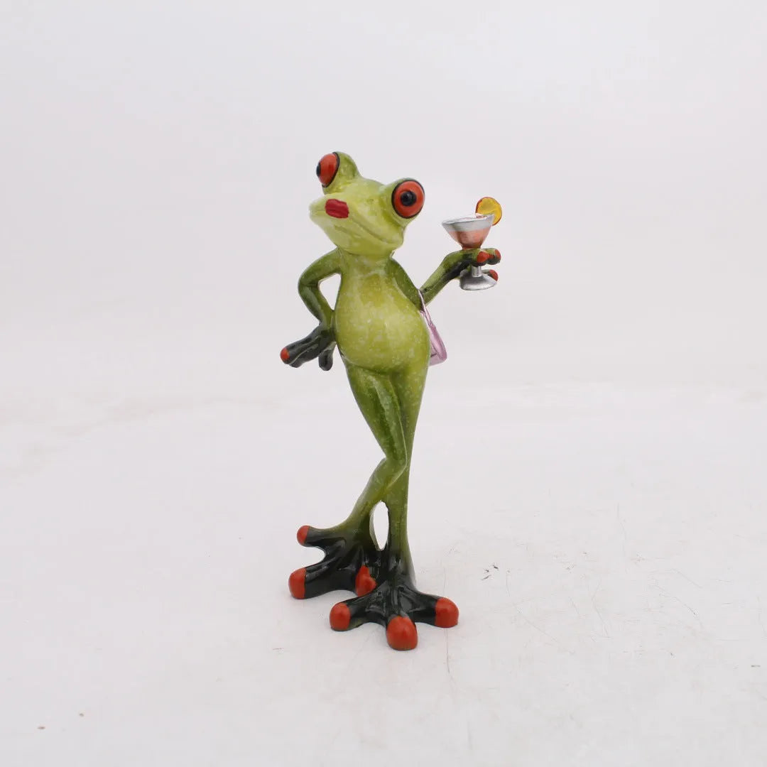 Green resin frog sculpture measuring 6cm high with rustic pastoral detailing for shelf or desk decoration