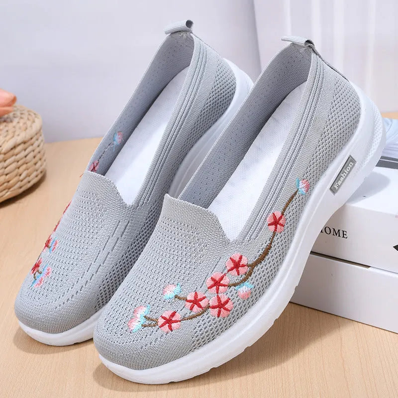 Women's embroidered flying woven sports pumps with anti-slip sole, low heel, available in black, gray, purple, wine red, sizes 36-42