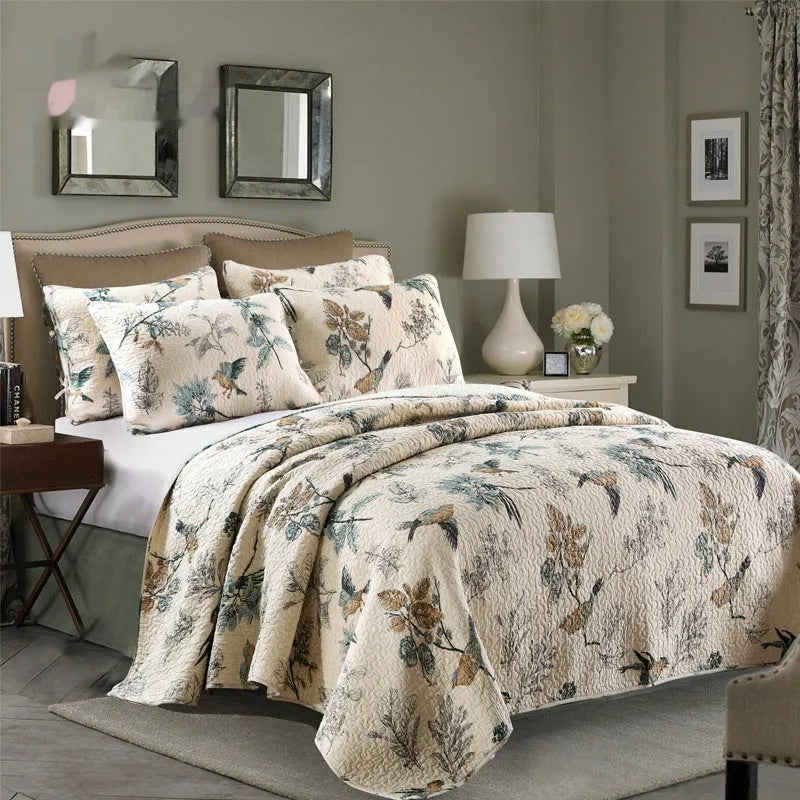 Quilted cotton bed cover set with printed pattern for 1.5-1.8m bed including bedspread and two pillowcases