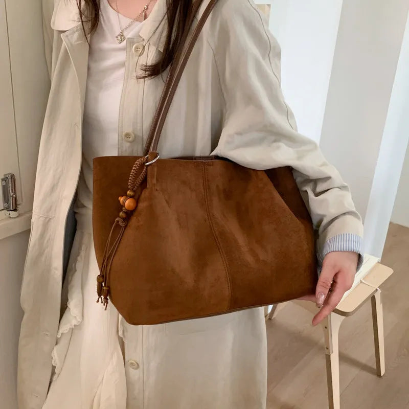 Large capacity suede tote bag with pendant, horizontal square shape, available in black, brown, coffee, and green