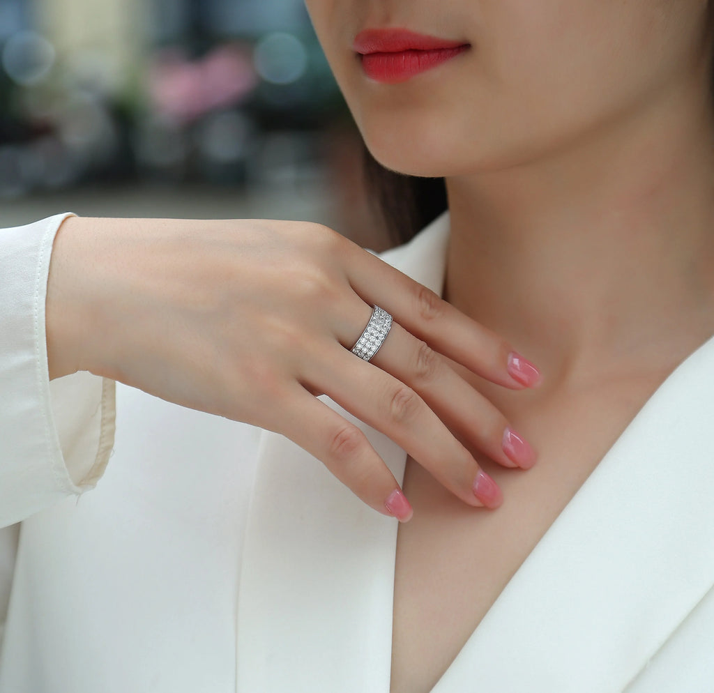Star Dream moissanite wedding ring set in S925 silver with platinum plating, under 0.1 carat stone, gift box