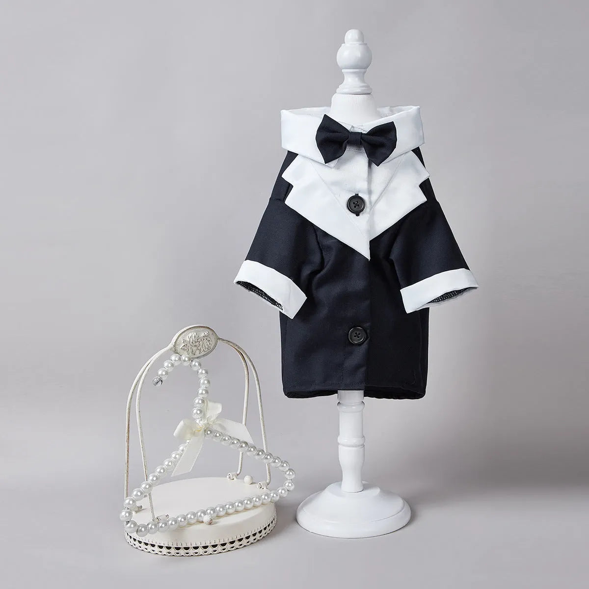 Pet gentleman four-legged wedding dress suit in dark blue polyester, Chinese style, for dogs size XS to XL