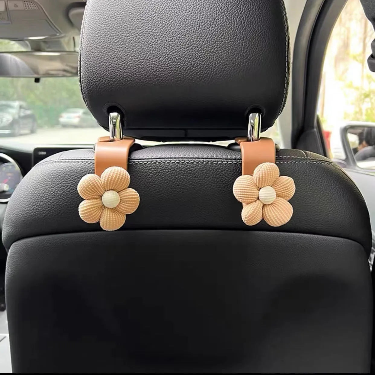Plastic car seat hook in white Xuan Ya flower colour, 11x5.5cm, for hanging storage on seat back