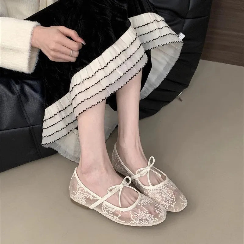 Flat Lace Mesh Breathable Mary Jane Evening Shoes with Mid Heel 3-5CM Sizes 35-45 Rubber Sole Microfiber Upper for Women Party Dance
