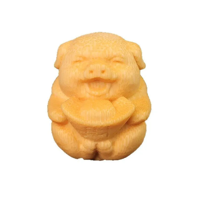 Fulu pig solid bamboo carving ornament 4cm height 3.5cm diameter ingot pigskin decorative gift