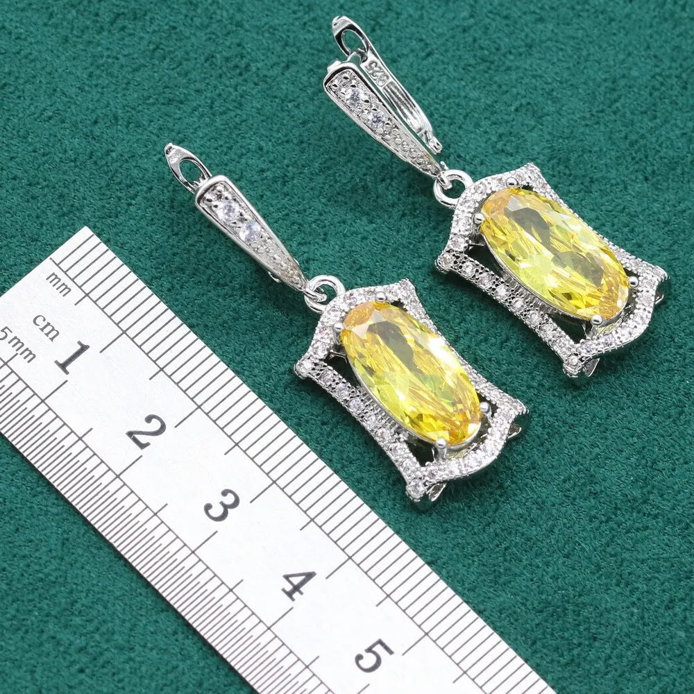 Women's anti-allergy zircon jewellery set with snake chain necklace, earrings, ring and bracelet in yellow alloy