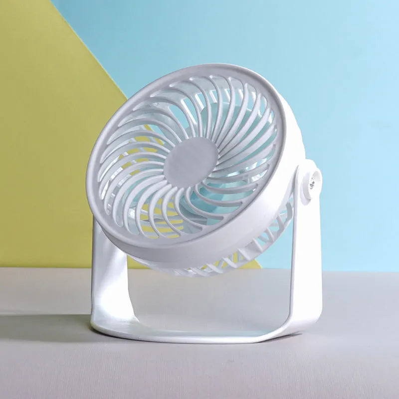 USB desk fan shown as both clip-mounted and floor-standing versions with three blades and mechanical dial control