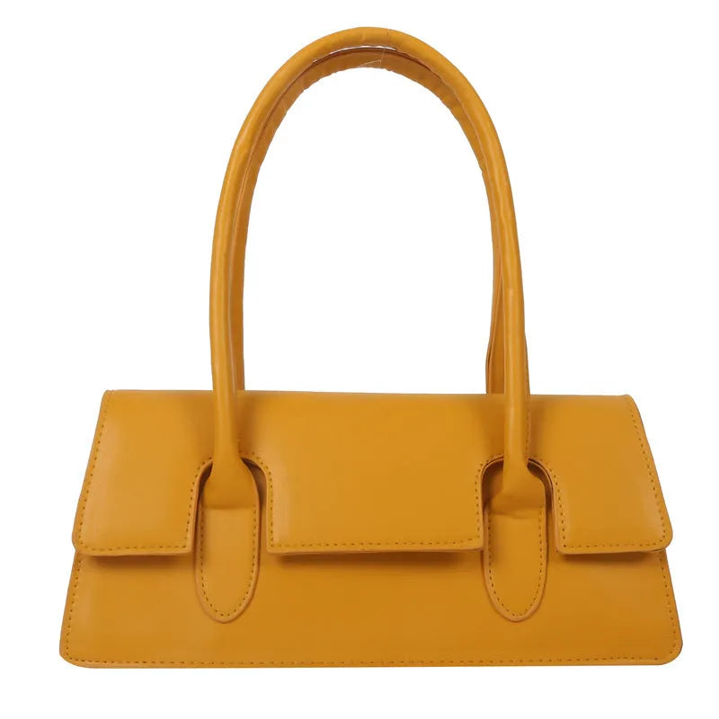 Women's square shoulder bag in PU leather with single strap and stitching details
