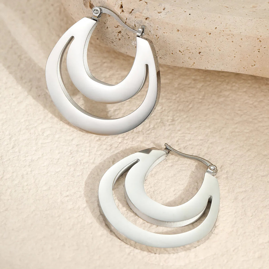 Geometric French earrings with circular ring design in gold-plated stainless steel for women's office jewellery