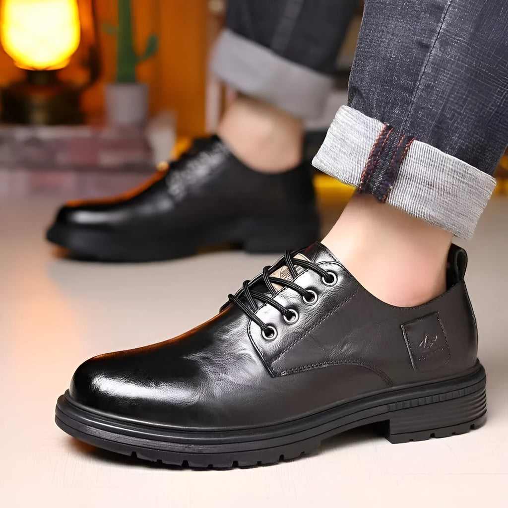 Black casual PU leather lace-up slip-on loafer shoes with flat heel and round toe