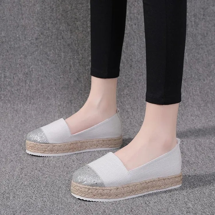 Plus size breathable canvas flat shoes round toe cloth upper available in black and beige