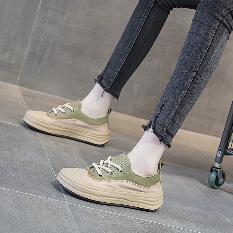Women's leather platform sneakers in matcha green with round toe and lace-up design