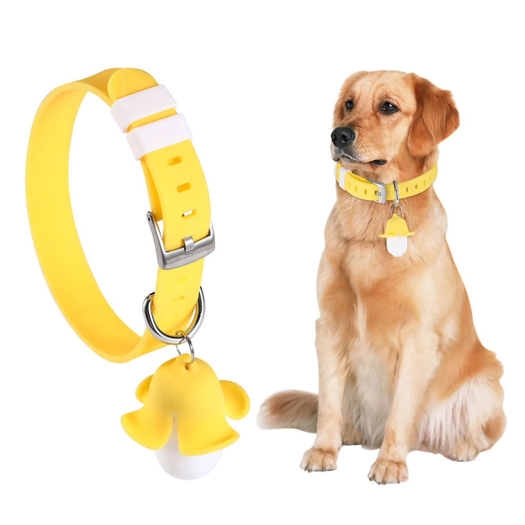 USB rechargeable banana-shaped luminous dog collar light in yellow silicone with geometric pattern and sound function