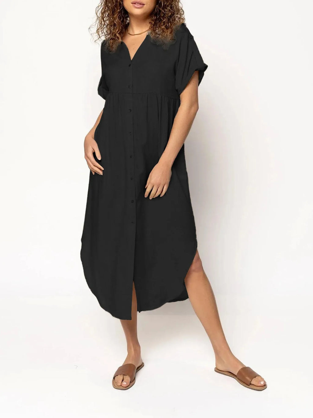 Women's loose fit mid-length casual dress with button front closure in solid colour