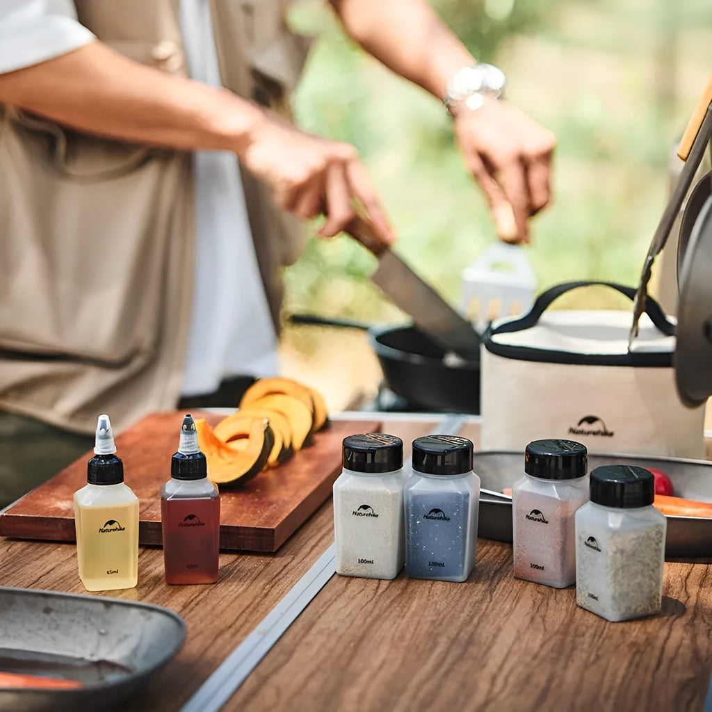 Naturehike six-piece PP plastic seasoning bottle set in modern simplicity style for outdoor use.