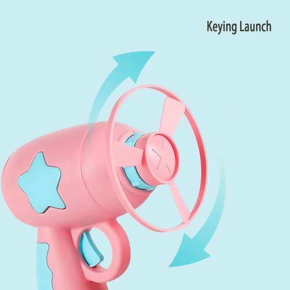 Blue cat toy gun with flying Frisbee for indoor feline hunting simulation games