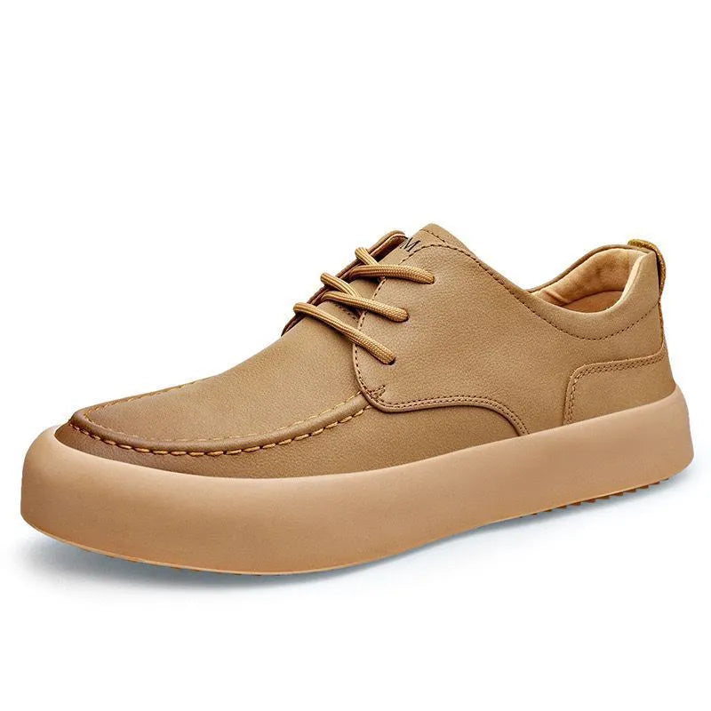 Men's casual lace-up shoes in AM02 Brown with flat heel and round toe on a light background
