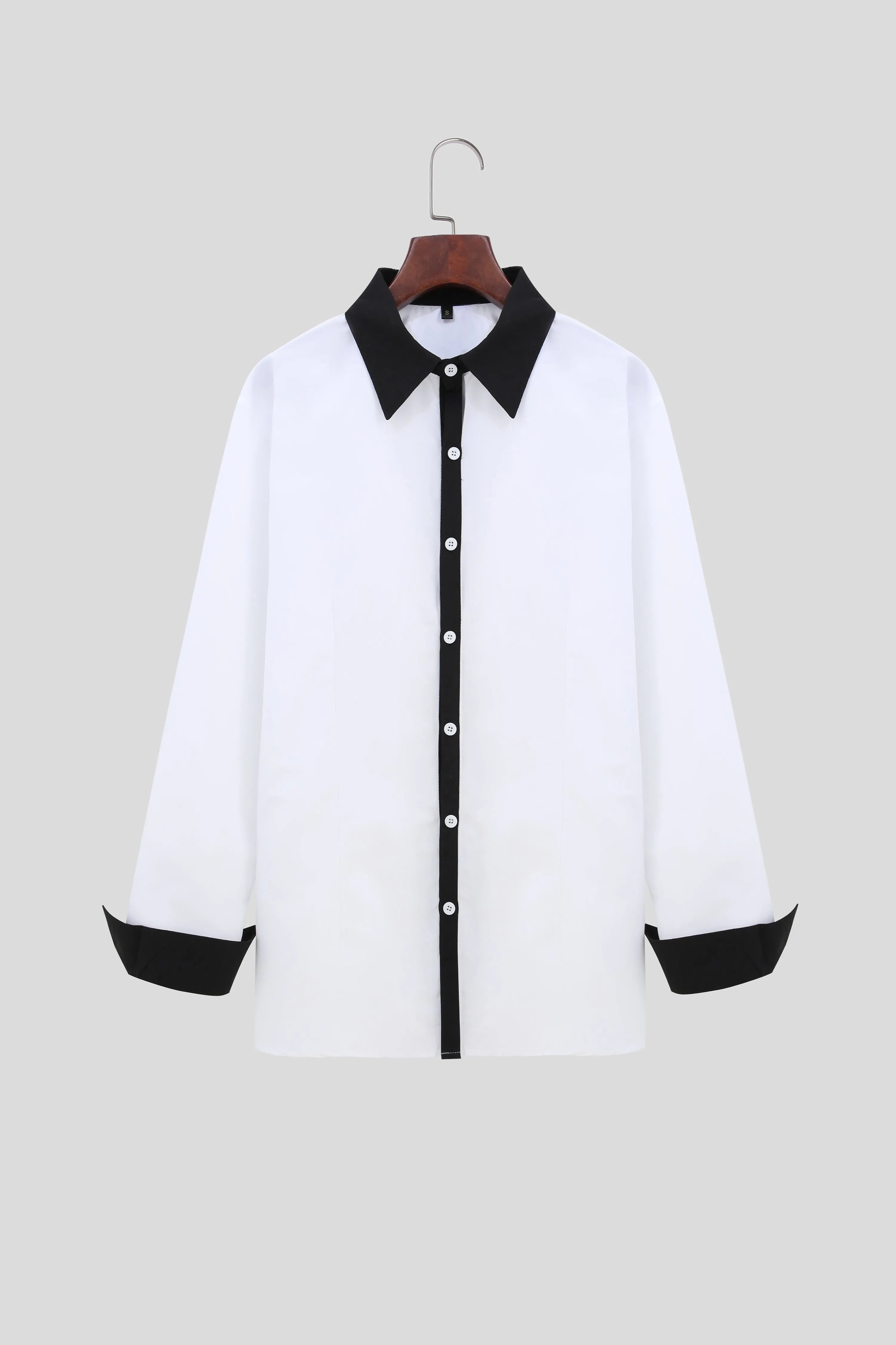 Men's long-sleeved colour-blocked shirt in white with contrasting colour panels on chest and sleeves