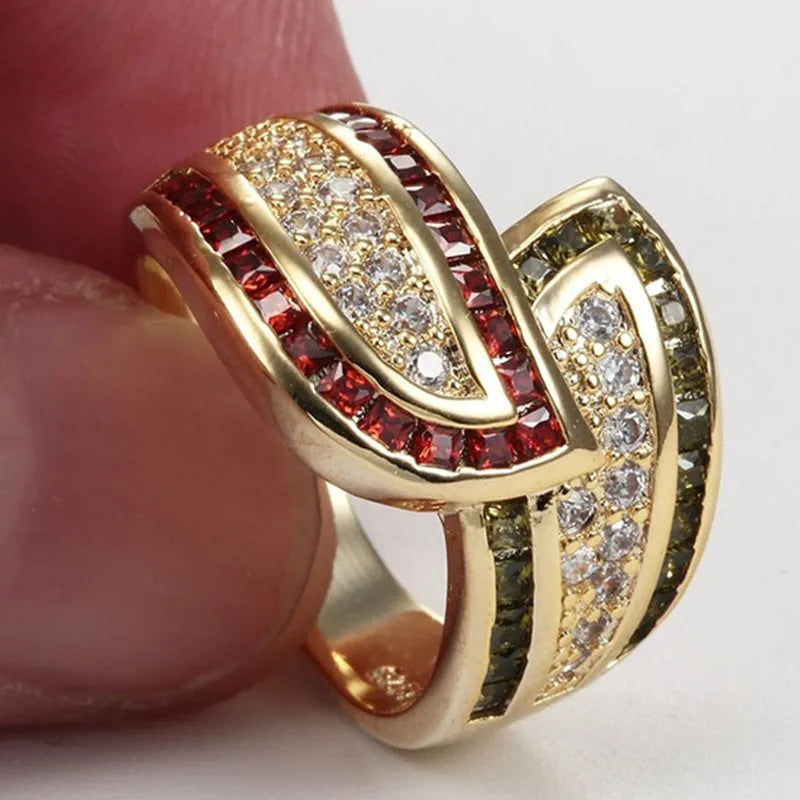 Women's gold-tone alloy ring with peridot-coloured stone, CR6313 finish, available in sizes No 6 to No 10
