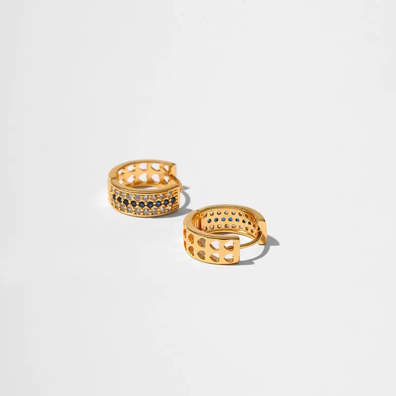Round copper women's earrings with 18K gold electroplating in KE1268 colour on white background