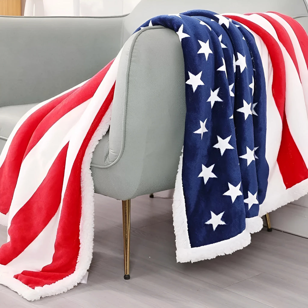 Striped polyester blanket in British style with three size options for autumn and winter warmth