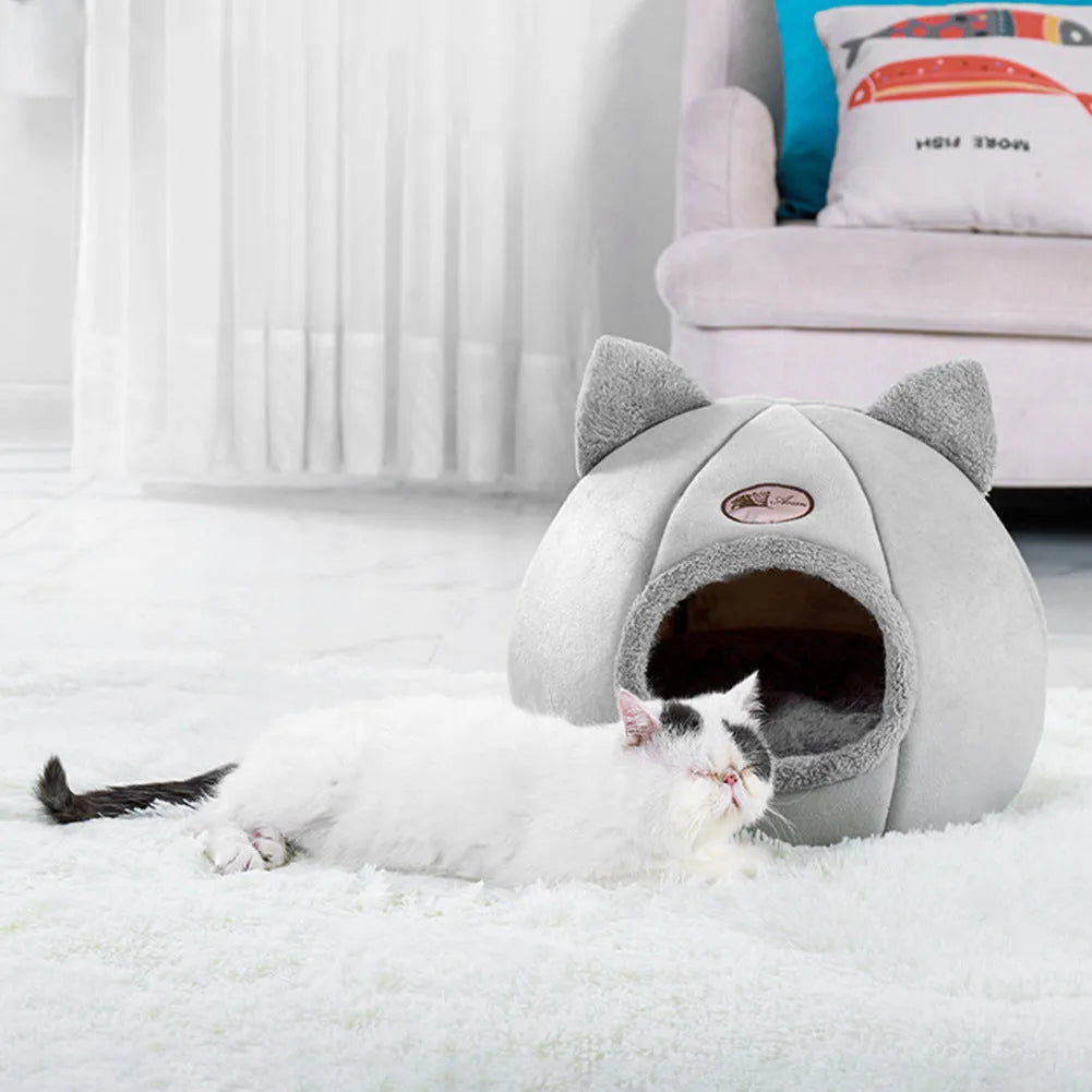 Winter cat nest fully enclosed sofa bed in plush fabric, large size, for indoor use