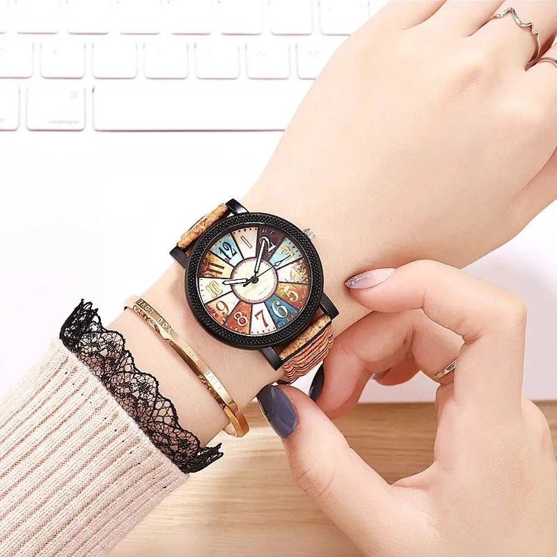 Women's vintage quartz wrist watch with 37mm round dial and leather strap