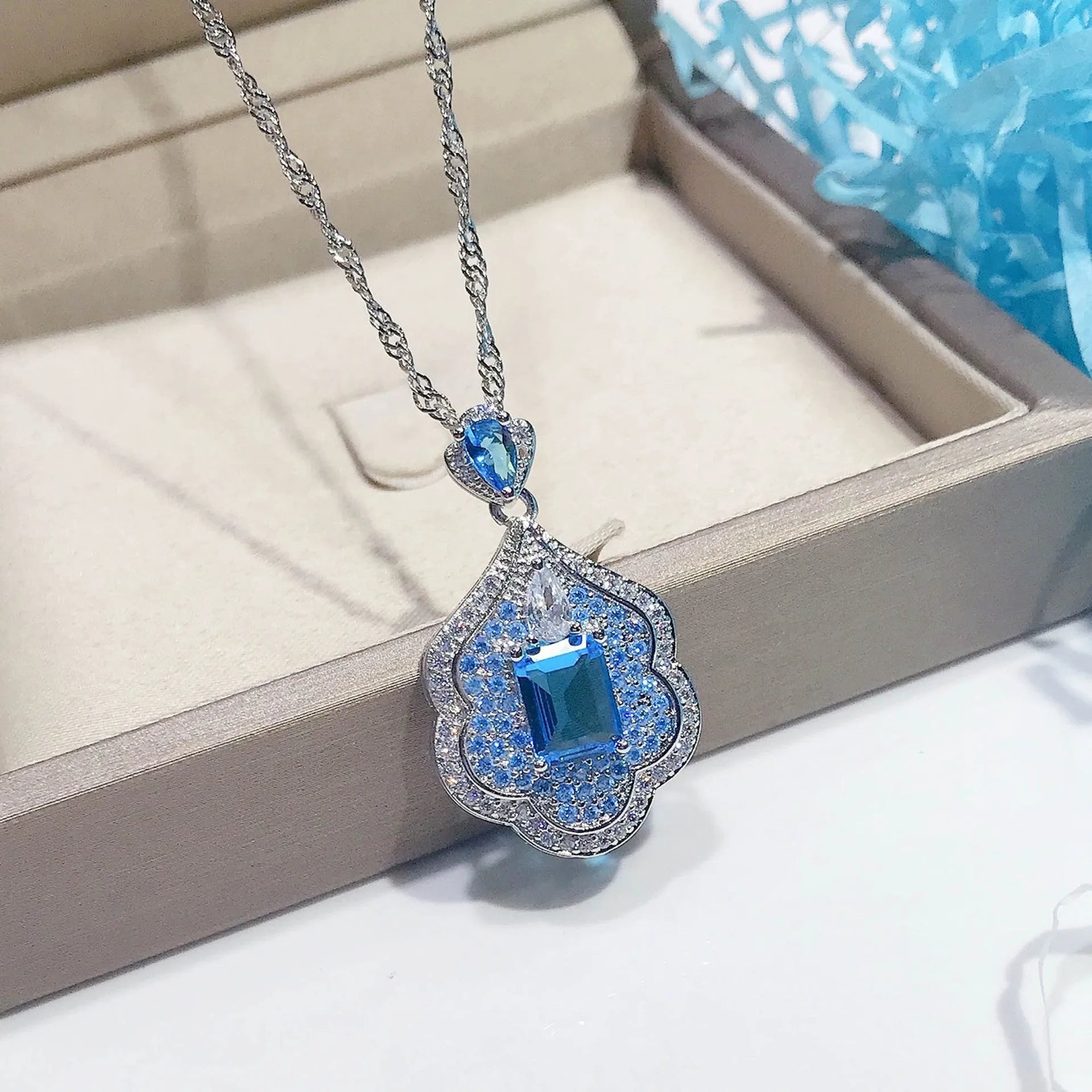 Personality Aquamarine Topaz Sky Mirror Pendant sea blue geometric shape copper pendant without chain